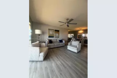 9201 Sunrise Lakes Blvd #302, Sunrise, FL 33322 - Photo 5