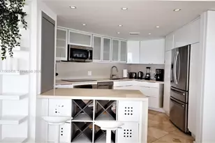 5151 Collins Av, Miami Beach, FL 33140 - Photo 61