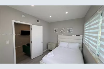 10000 E Bay Harbor Dr #14, Bay Harbor Islands, FL 33154 - Photo 3