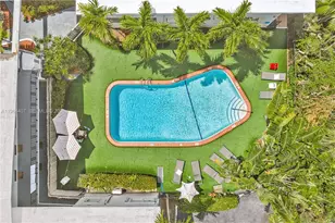 10000 E Bay Harbor Dr, Bay Harbor Islands, FL 33154 - Photo 19