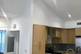 500 NW 43rd Ct, Miami, FL 33126 - Photo 7