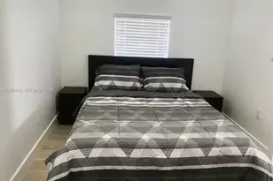 500 NW 43rd Ct, Miami, FL 33126 - Photo 17