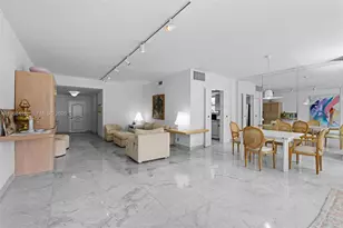 4925 Collins Ave, Miami Beach, FL 33140 - Photo 5