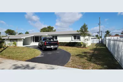 2915 NW 183rd St, Miami Gardens, FL 33056 - Photo 1