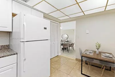 16400 Golf Club Rd #104, Weston, FL 33326 - Photo 11