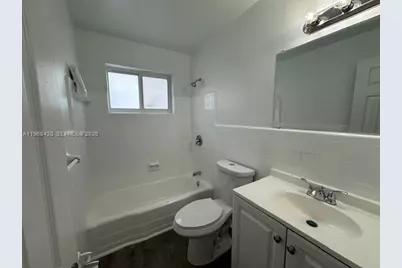 5901 NE 18th Ave, Fort Lauderdale, FL 33334 - Photo 9