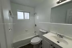 5901 NE 18th Ave, Fort Lauderdale, FL 33334 - Photo 9