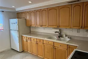 344 SW 1st St, Pompano Beach, FL 33060 - Photo 5