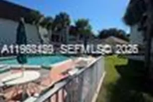 8000 Lagos De Campo Blvd, Tamarac, FL 33321 - Photo 35