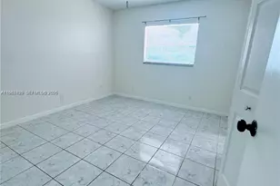 8000 Lagos De Campo Blvd, Tamarac, FL 33321 - Photo 11