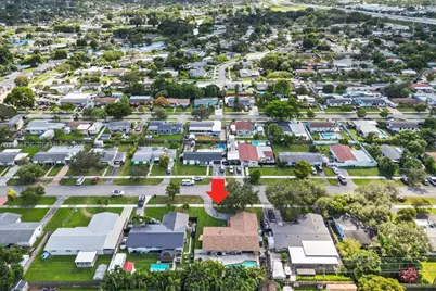 10415 SW 200th St, Cutler Bay, FL 33157 - Photo 45