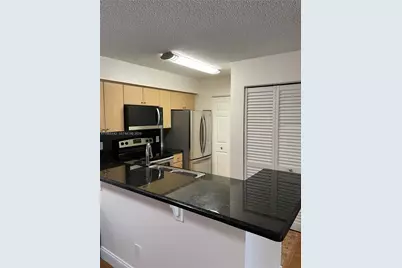 570 S Park Rd #12-6, Hollywood, FL 33021 - Photo 1