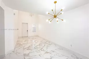 10728 NW 76th Ln, Doral, FL 33178 - Photo 3