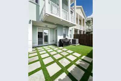 10728 NW 76th Ln #10728, Doral, FL 33178 - Photo 7