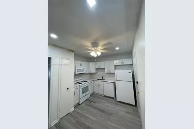 2251 NW 48th Ter #215, Lauderhill, FL 33313 - Photo 3