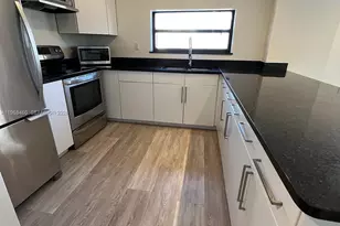 6830 Indian Creek Dr, Miami Beach, FL 33141 - Photo 17