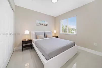 1185 NE 111th St, Miami, FL 33161 - Photo 11