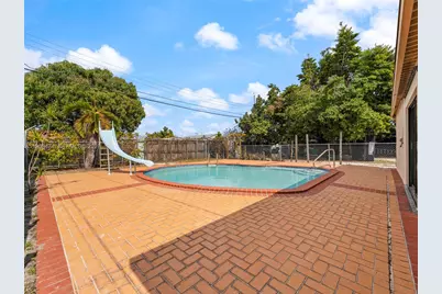 761 E 45th St, Hialeah, FL 33013 - Photo 49