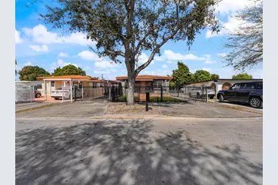 761 E 45th St, Hialeah, FL 33013 - Photo 3