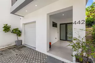 442 SW 15th Rd, Miami, FL 33129 - Photo 3