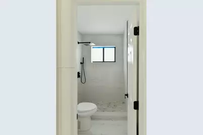 1231 NW 68th St #1231, Miami, FL 33147 - Photo 17