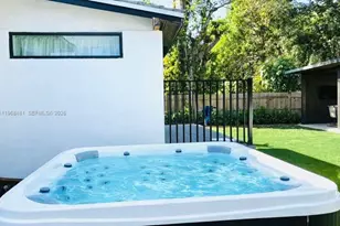 231 NE 45th St, Miami, FL 33137 - Photo 33