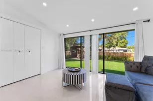 231 NE 45th St, Miami, FL 33137 - Photo 23