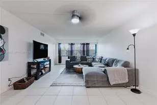 2906 SW 21st Terrace, Delray Beach, FL 33445 - Photo 3