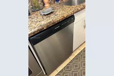 7030 NW 179th St #205, Hialeah, FL 33015 - Photo 13