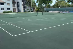 7030 NW 179th St, Hialeah, FL 33015 - Photo 11