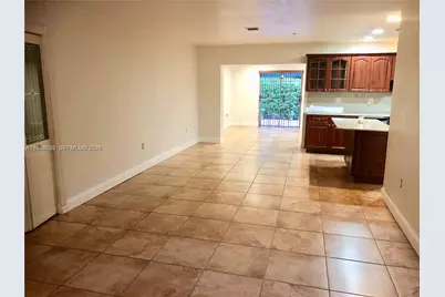 10 Marabella Ave, Coral Gables, FL 33134 - Photo 3
