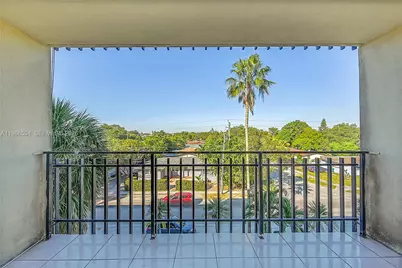 650 NE 149th St #406A, Miami, FL 33161 - Photo 13