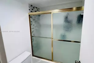 500 Bayview Dr, Sunny Isles Beach, FL 33160 - Photo 5