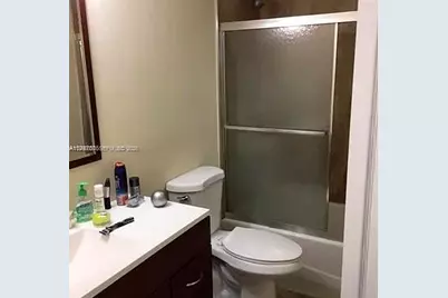 400 Kings Point Dr #629, Sunny Isles Beach, FL 33160 - Photo 19