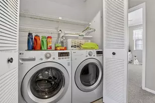 9080 Vineyard Lake Dr, Plantation, FL 33324 - Photo 37