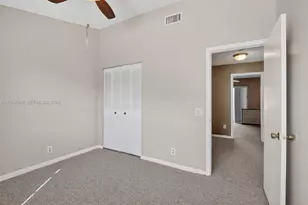 9080 Vineyard Lake Dr, Plantation, FL 33324 - Photo 31