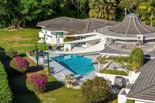 13300 SW 69th Ave, Pinecrest, FL 33156 - Photo 1