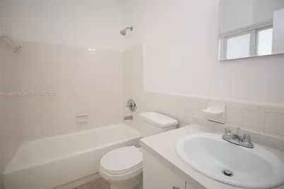 831 NW 1st Ave #4, Fort Lauderdale, FL 33311 - Photo 9