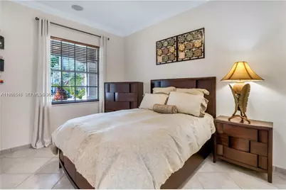 800 Lavender Cir, Weston, FL 33327 - Photo 23