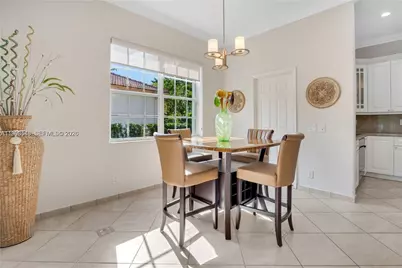 800 Lavender Cir, Weston, FL 33327 - Photo 19
