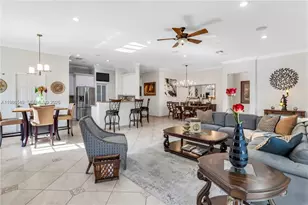 800 Lavender Cir, Weston, FL 33327 - Photo 11