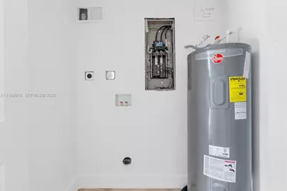 130 NE 169 Ter, North Miami Beach, FL 33162 - Photo 11