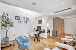 1977 S Oak Haven Cir, Miami, FL 33179 - Photo 39