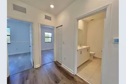 3354 W 100th Ter #3354, Hialeah, FL 33018 - Photo 25