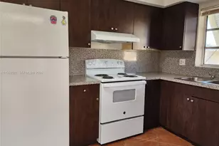 7368 SW 82nd St, Miami, FL 33143 - Photo 7