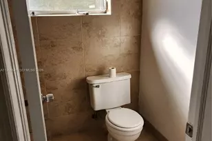 7368 SW 82nd St, Miami, FL 33143 - Photo 17