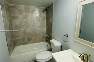 5 NE 16th Ct, Fort Lauderdale, FL 33305 - Photo 5