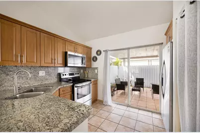 7101 W 24th Ave #55, Hialeah, FL 33016 - Photo 13