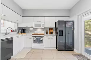 11051 Sand Piper Ct, Tamarac, FL 33321 - Photo 5