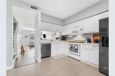 11051 Sand Piper Ct, Tamarac, FL 33321 - Photo 25